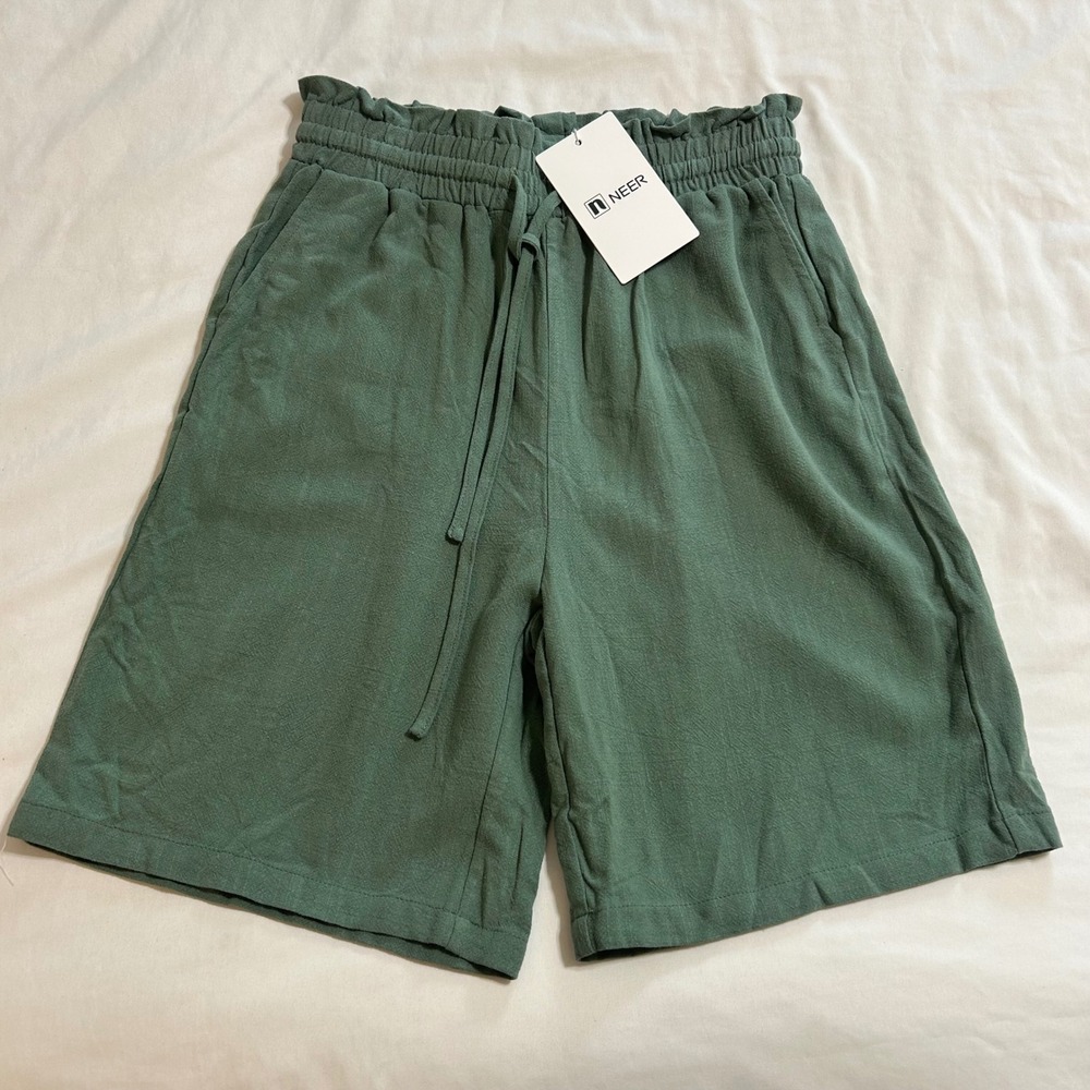 NEER Women Sage Green Paperbag Waist Linen Blend Shorts Small NWT